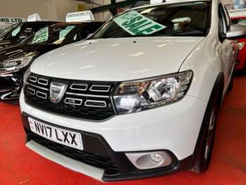 Used Dacia Sandero Stepway 2017 for sale - 74762868: Photo