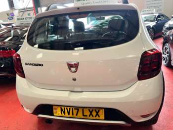 Used Dacia Sandero Stepway 2017 for sale - 74762868: Photo