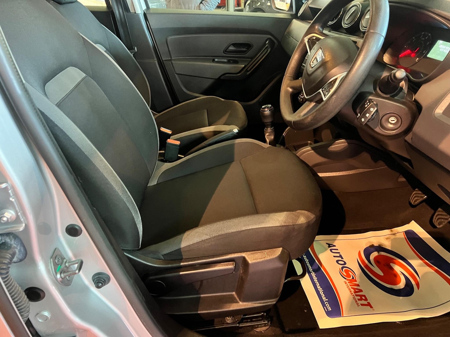 Used Dacia Duster 2018 for sale - 76409095: Photo 11