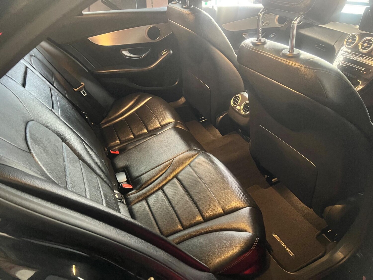 Used Mercedes-Benz C Class 2014 for sale - 76849667: Photo 26