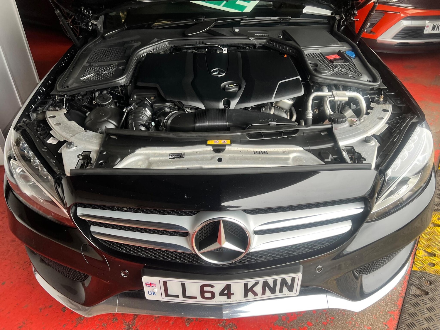 Used Mercedes-Benz C Class 2014 for sale - 76849667: Photo 31