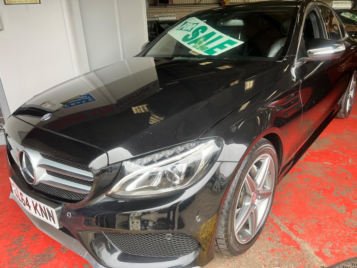 Used Mercedes-Benz C Class 2014 for sale - 76849667: Photo 4