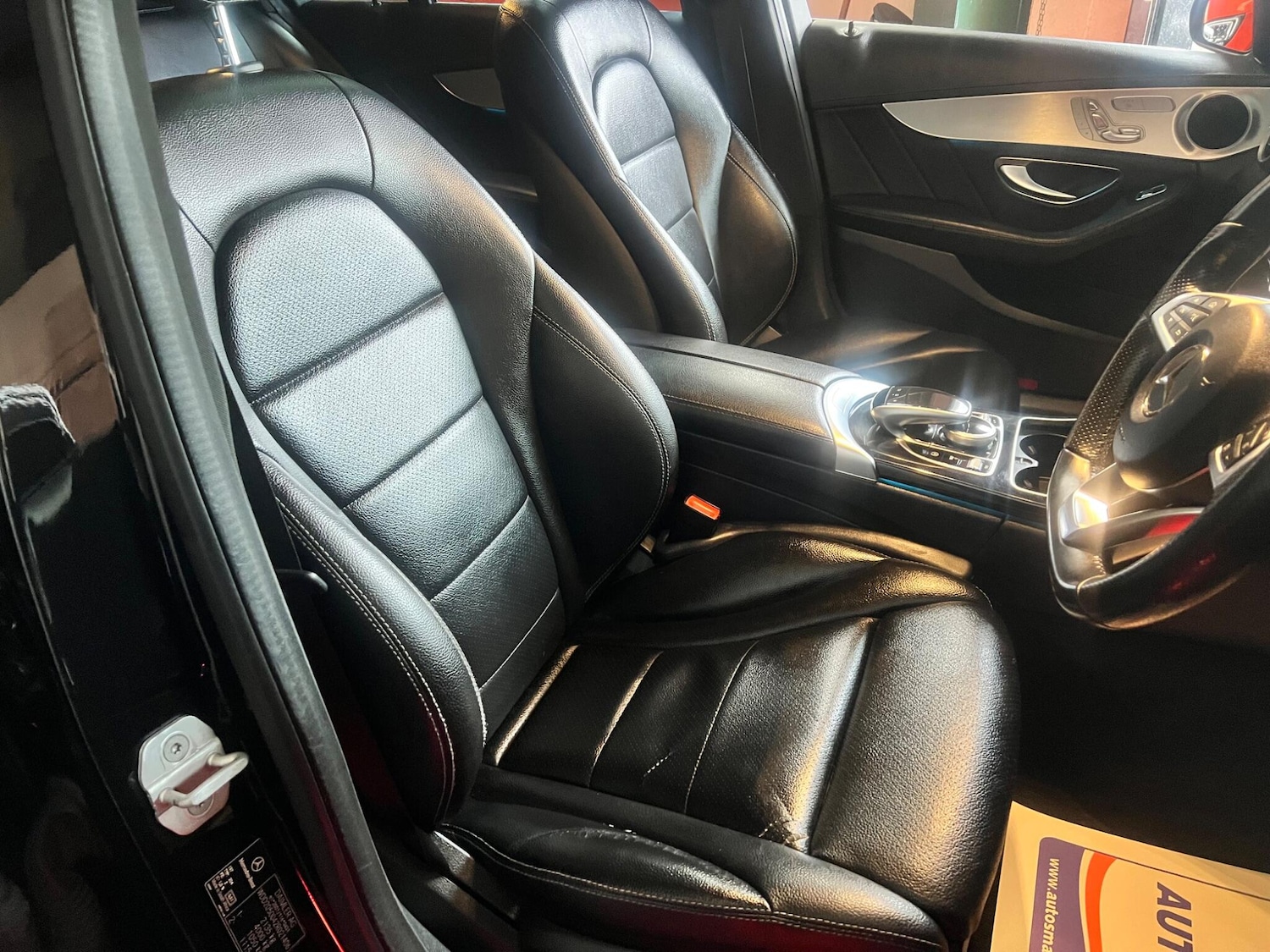 Used Mercedes-Benz C Class 2014 for sale - 76849667: Photo 8