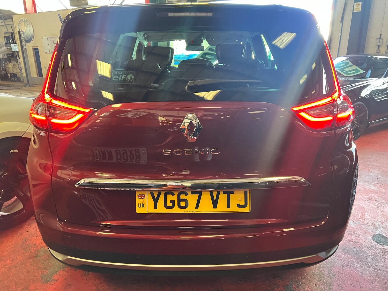 Used Renault Grand Scenic 2017 for sale - 76572892: Photo 4