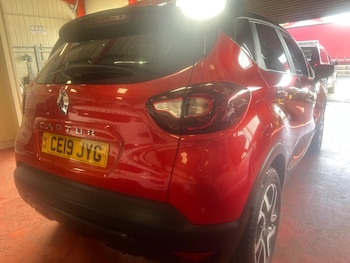 Used Renault Captur 2019 for sale - 75838050: Photo