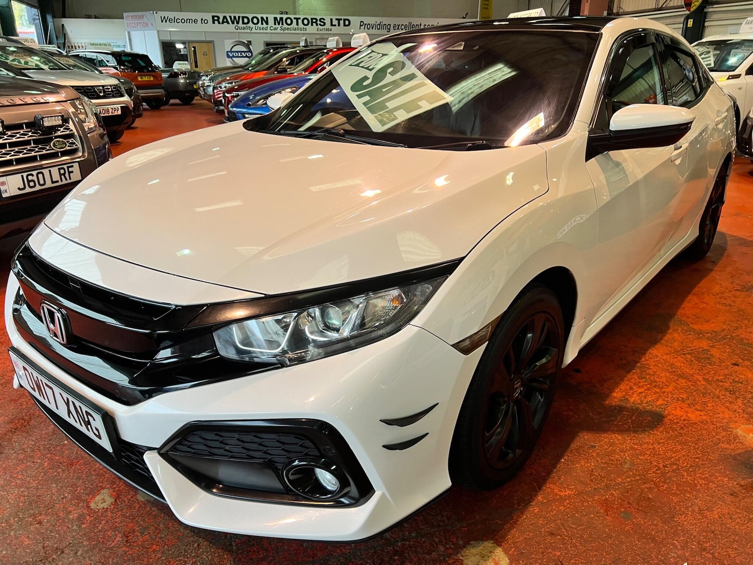 Used Honda Civic 2017 for sale - 76433133: Photo 1