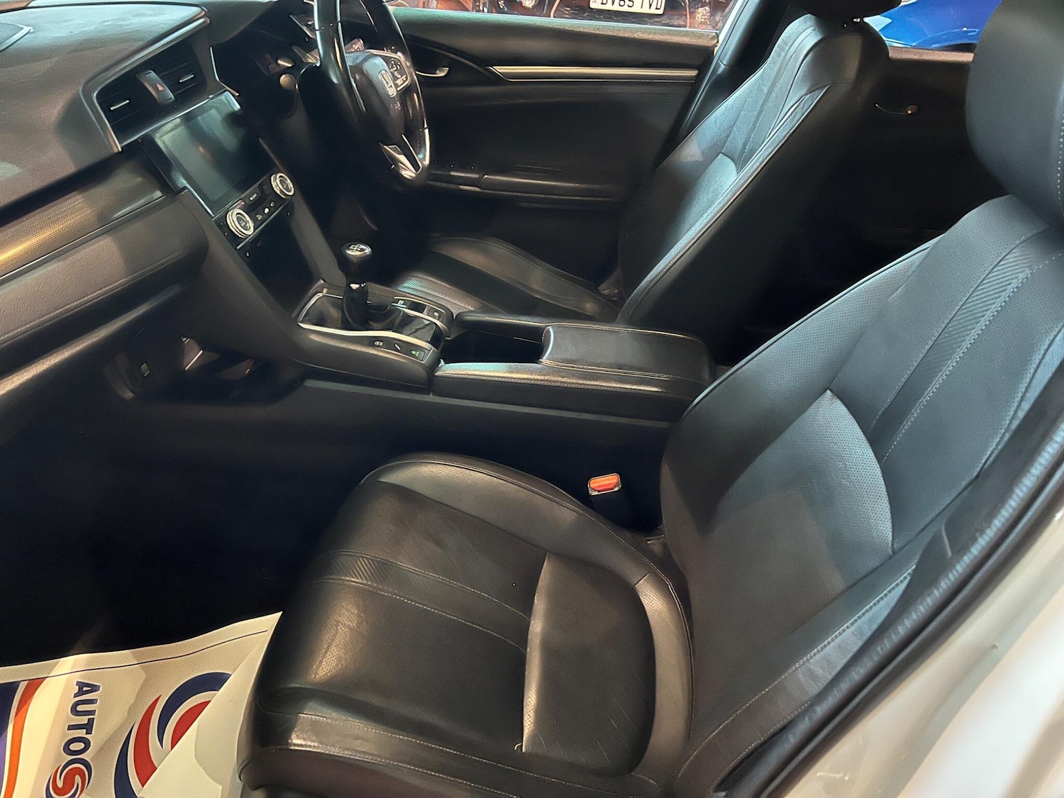 Used Honda Civic 2017 for sale - 76433133: Photo 16