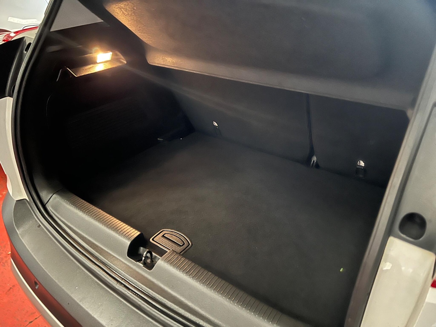 Used Vauxhall Crossland X 2018 for sale - 76136602: Photo 16