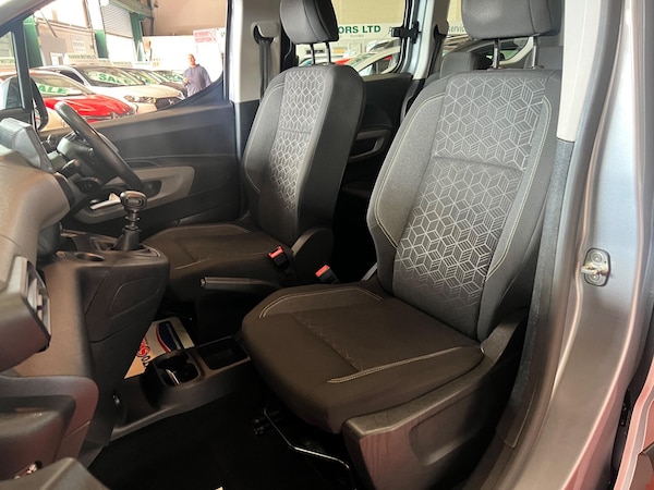 Used Peugeot Rifter 2020 for sale - 75729061: Photo 11