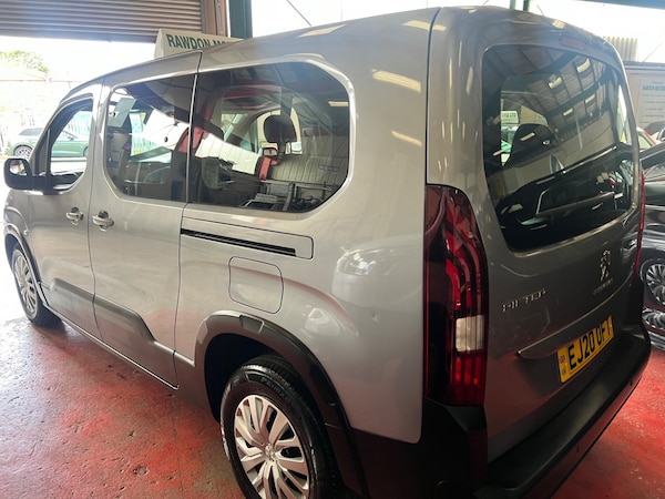 Used Peugeot Rifter 2020 for sale - 75729061: Photo 17