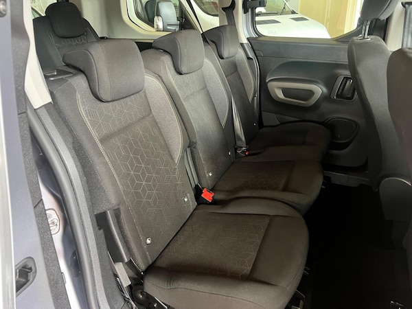 Used Peugeot Rifter 2020 for sale - 75729061: Photo 21