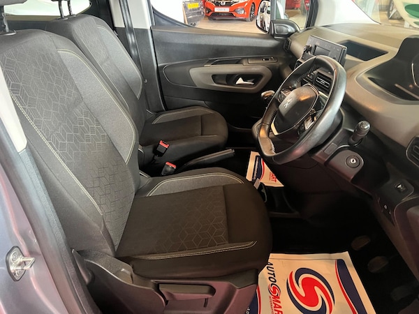 Used Peugeot Rifter 2020 for sale - 75729061: Photo 23