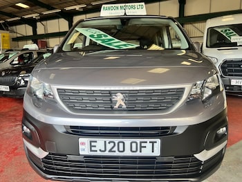 Used Peugeot Rifter 2020 for sale - 75729061: Photo