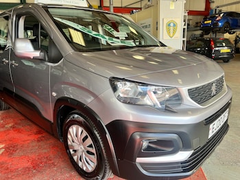 Used Peugeot Rifter 2020 for sale - 75729061: Photo