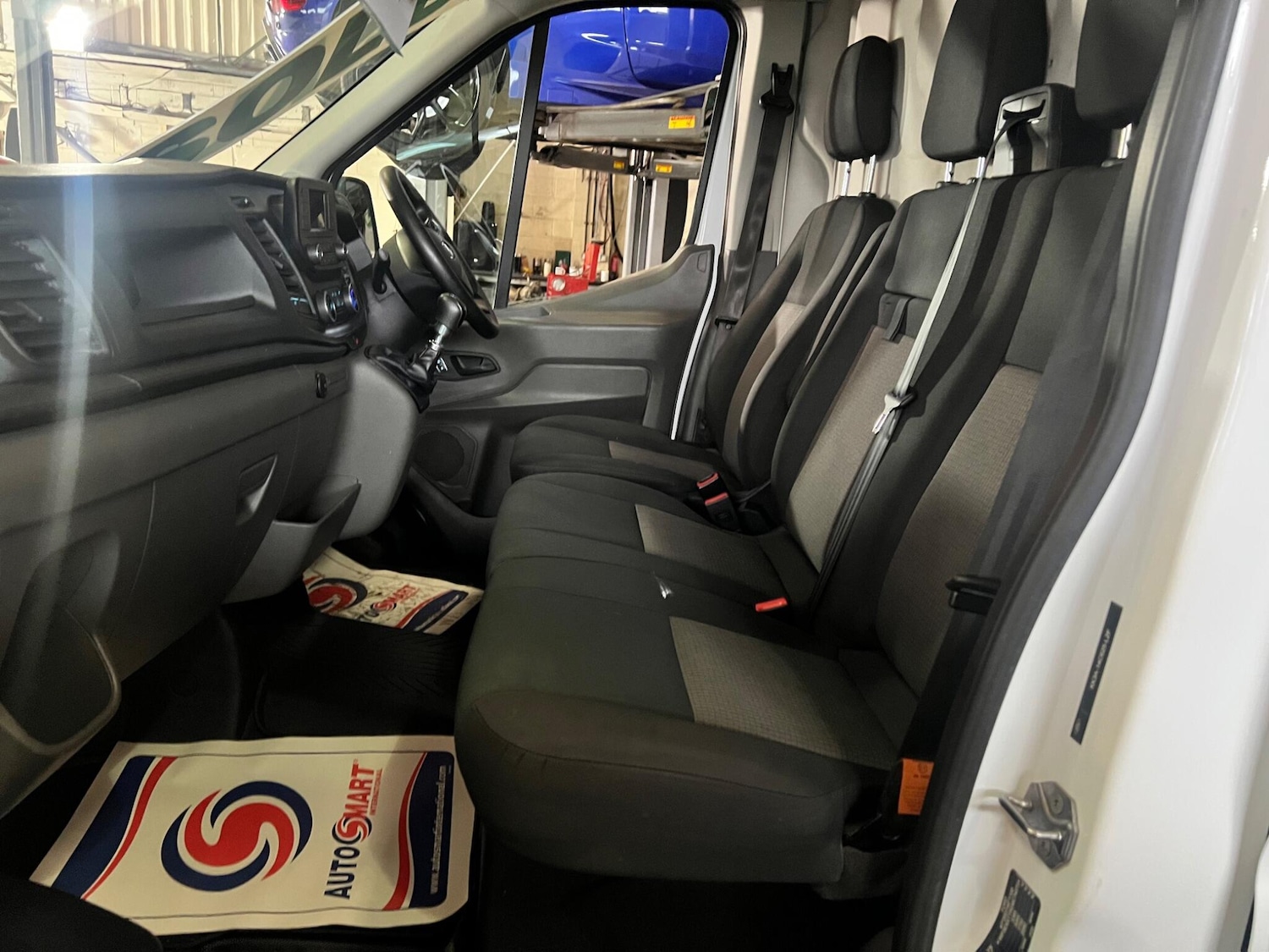 Used Ford Transit for sale - 77028991: Photo 5