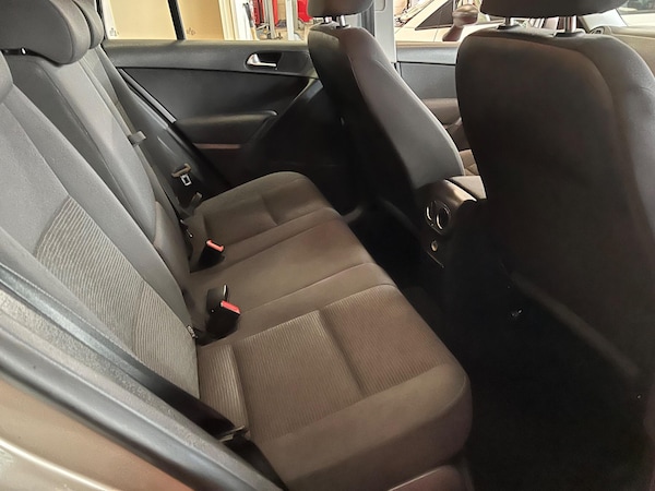 Used Volkswagen Tiguan 2012 for sale - 76189708: Photo 15