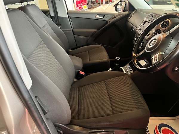 Used Volkswagen Tiguan 2012 for sale - 76189708: Photo 17