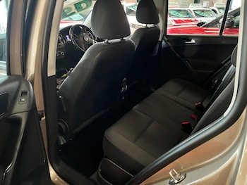 Used Volkswagen Tiguan 2012 for sale - 76189708: Photo 4