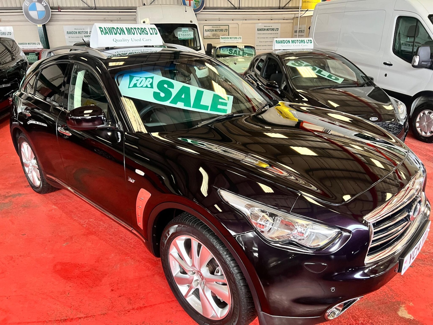 Used Infiniti QX70 2014 for sale - 77120213: Photo 10