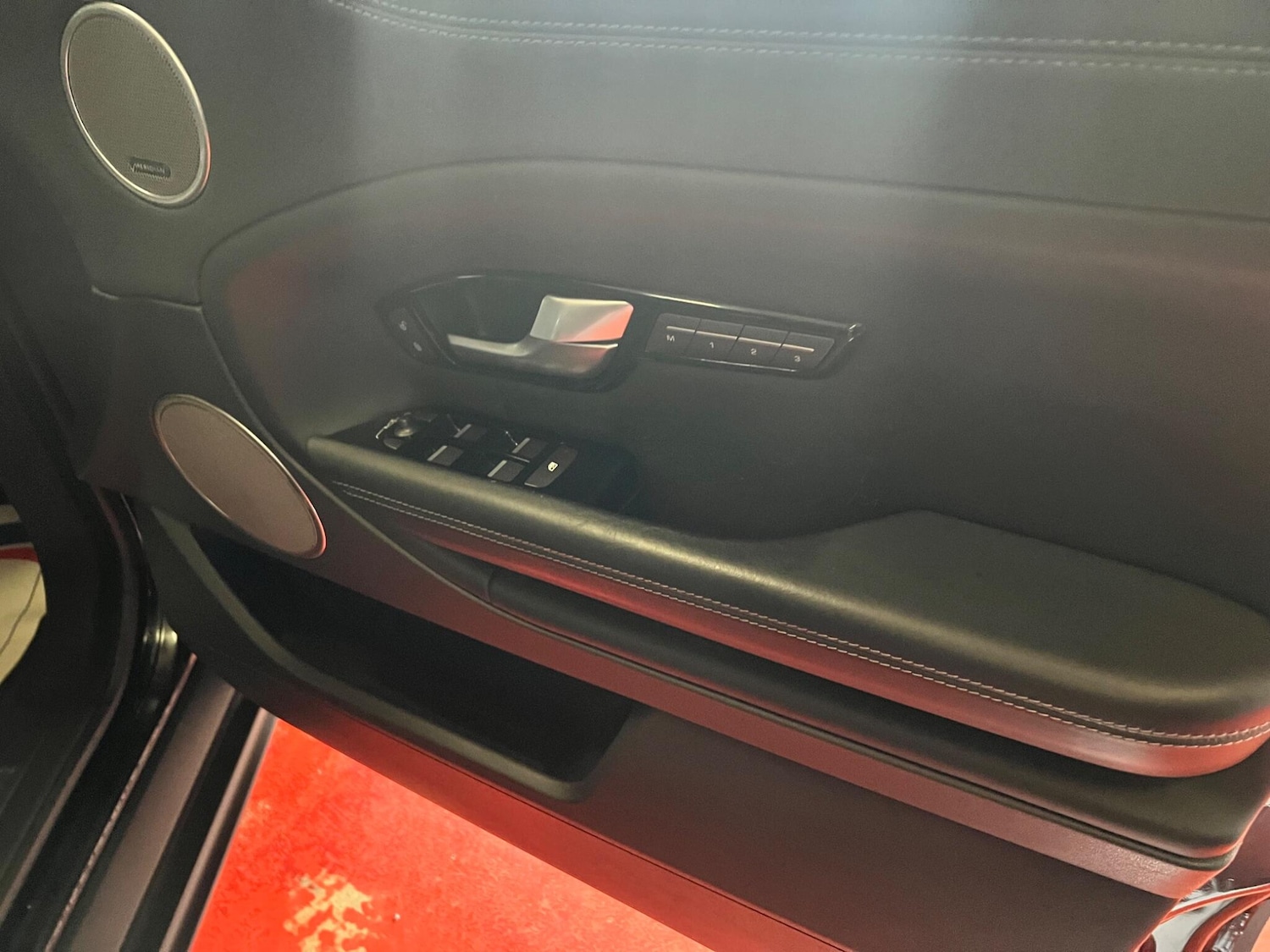 Used Land Rover Range Rover Evoque 2017 for sale - 76432099: Photo 13