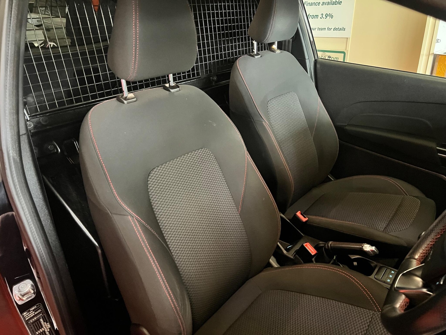 Used Ford Fiesta Van 2019 for sale - 76138451: Photo 7