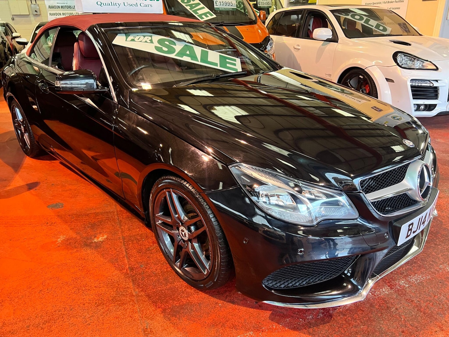 Used Mercedes-Benz E Class 2014 for sale - 76689728: Photo 2