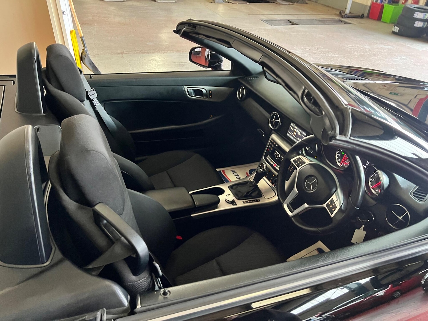 Used Mercedes-Benz SLK 2012 for sale - 76227254: Photo 7