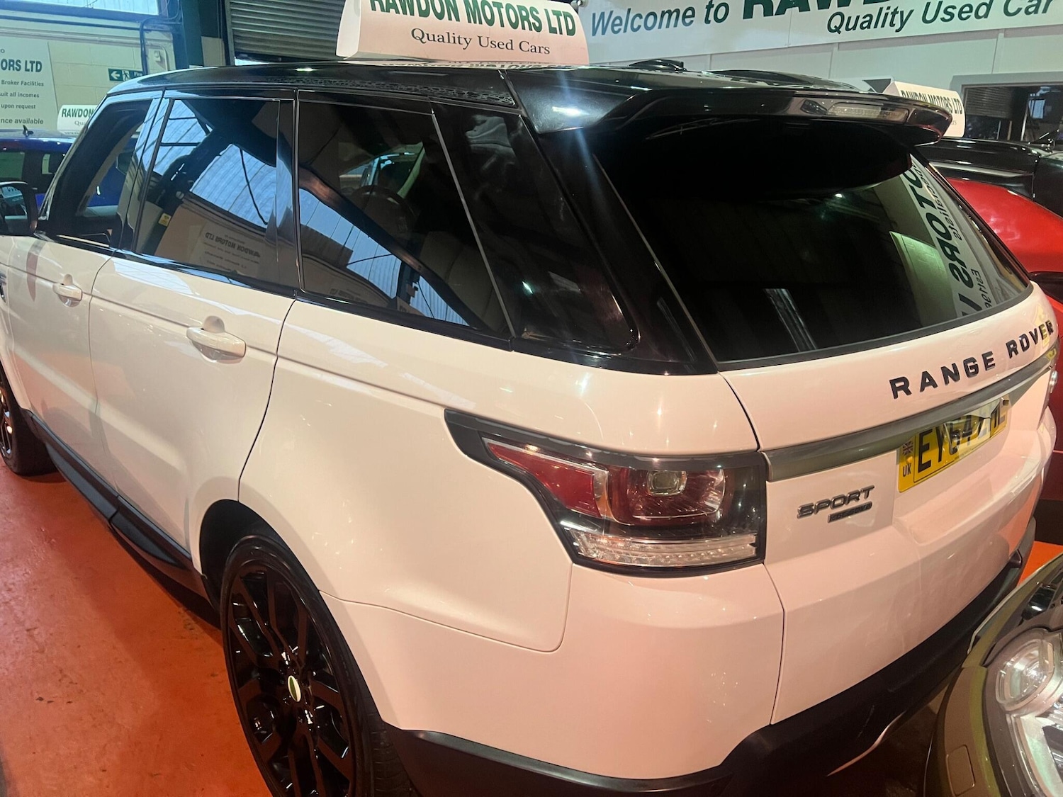 Used Land Rover Range Rover Sport 2014 for sale - 76689721: Photo 11