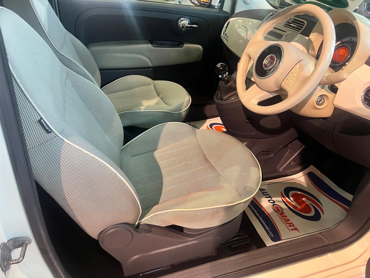 Used Fiat 500 2011 for sale - 76689100: Photo 11