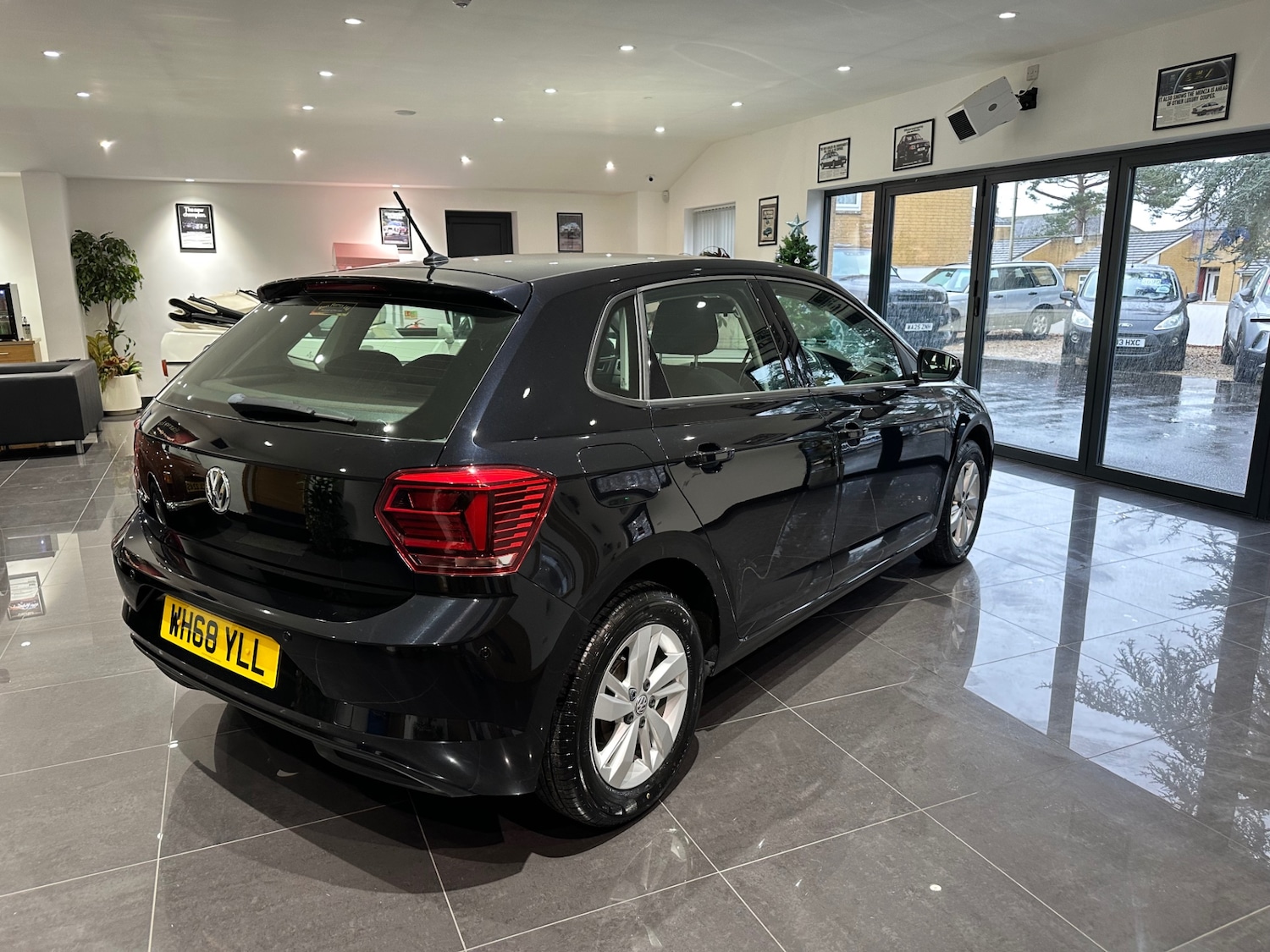 Used Volkswagen Polo 2018 for sale - 77127594: Photo 5