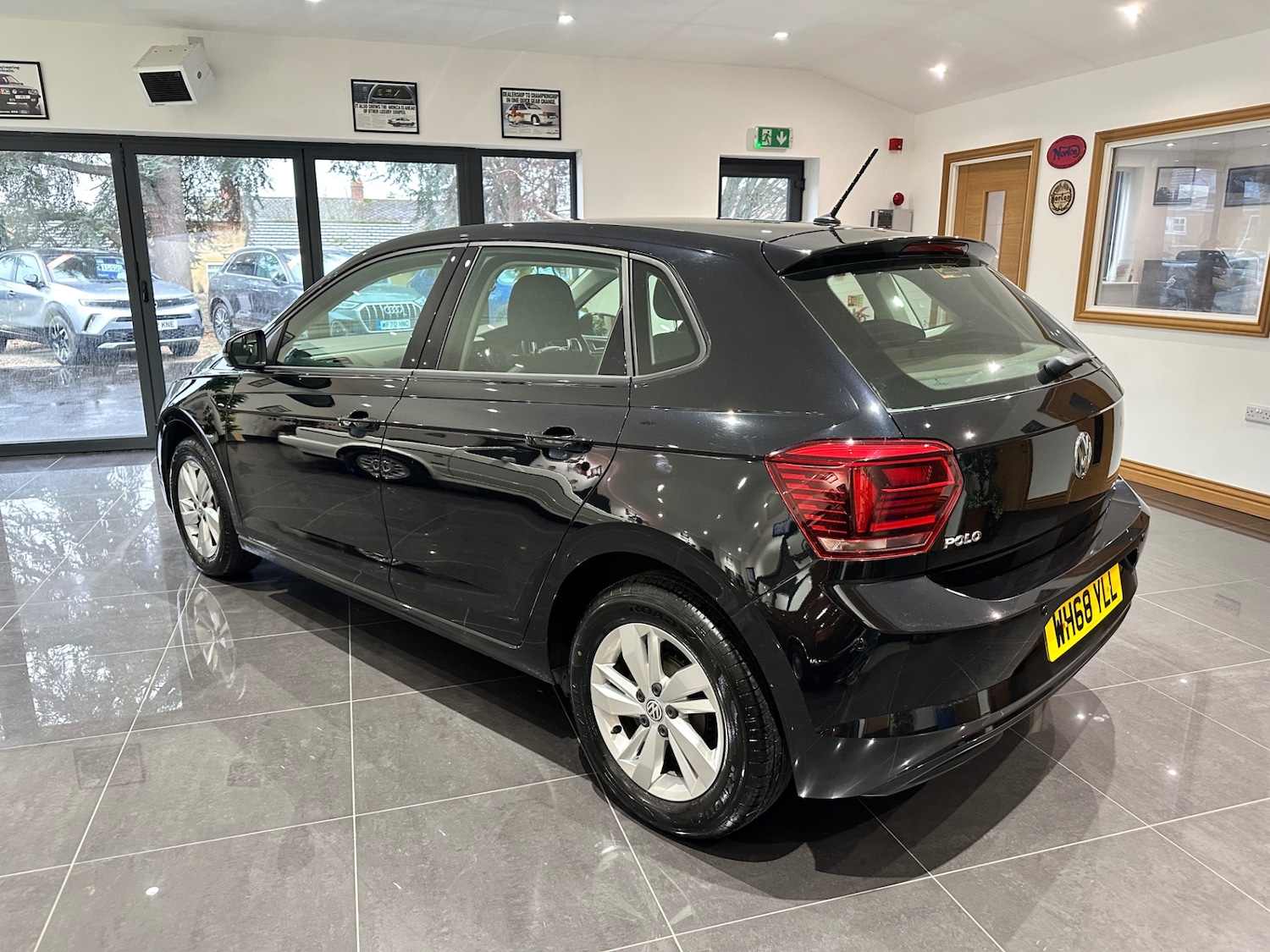 Used Volkswagen Polo 2018 for sale - 77127594: Photo 9