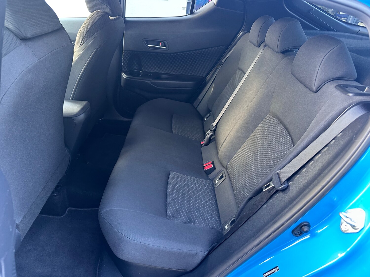 Used Toyota C-HR 2019 for sale - 76393484: Photo 11