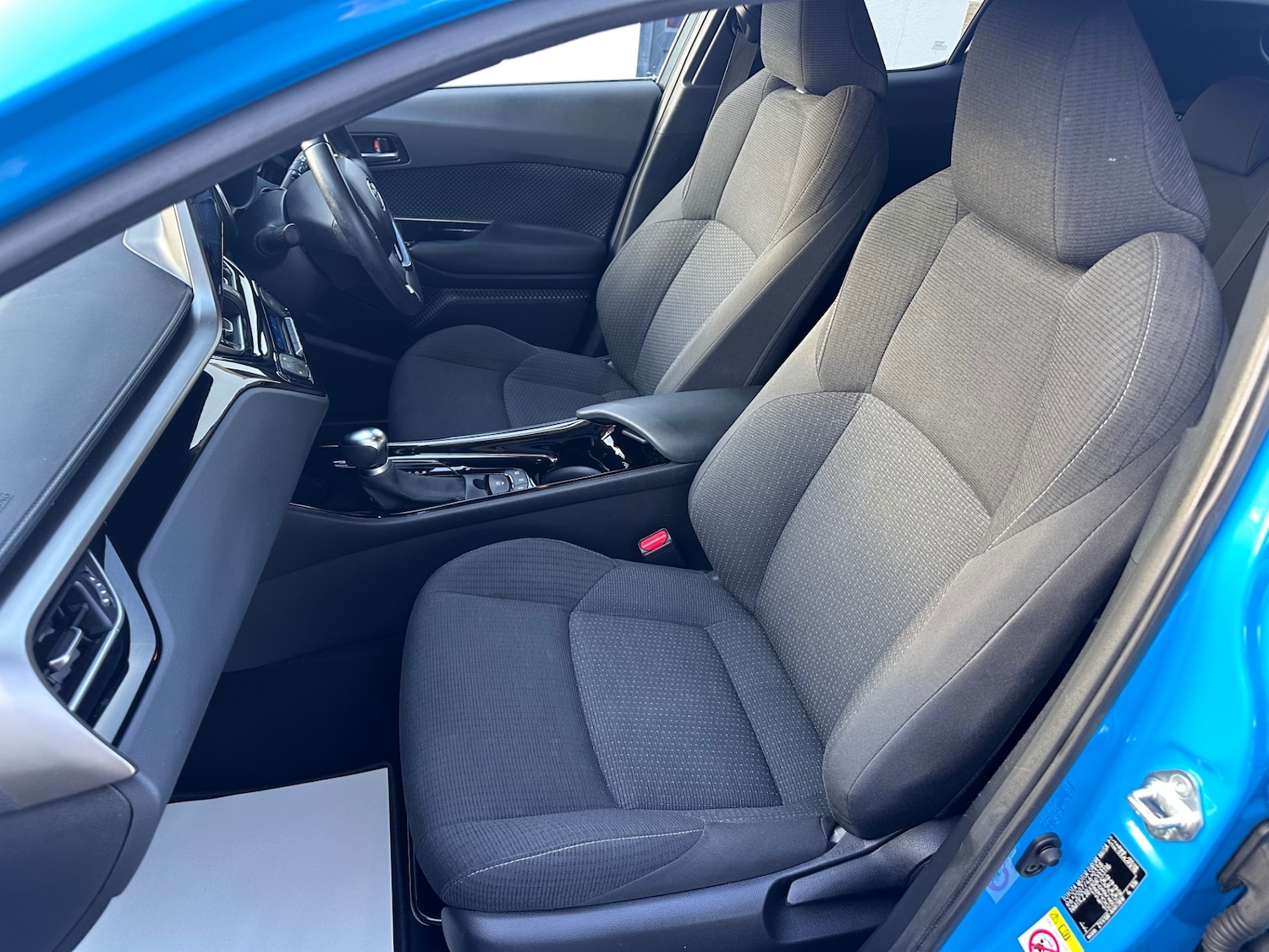 Used Toyota C-HR 2019 for sale - 76393484: Photo 13