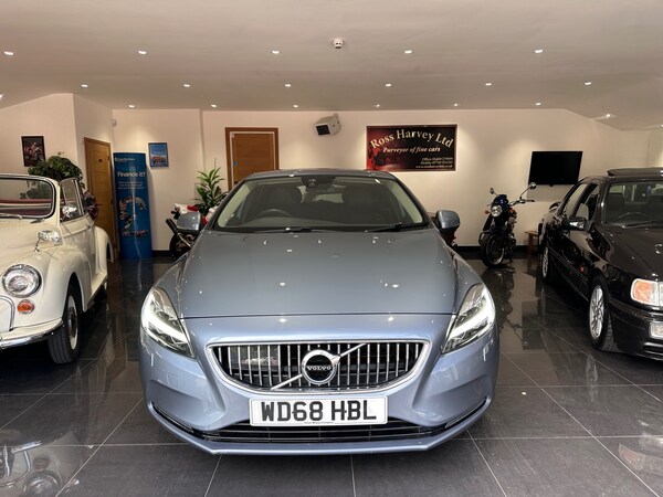 Used Volvo V40 2019 for sale - 74952270: Photo 15