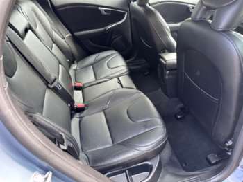 Used Volvo V40 2019 for sale - 74952270: Photo