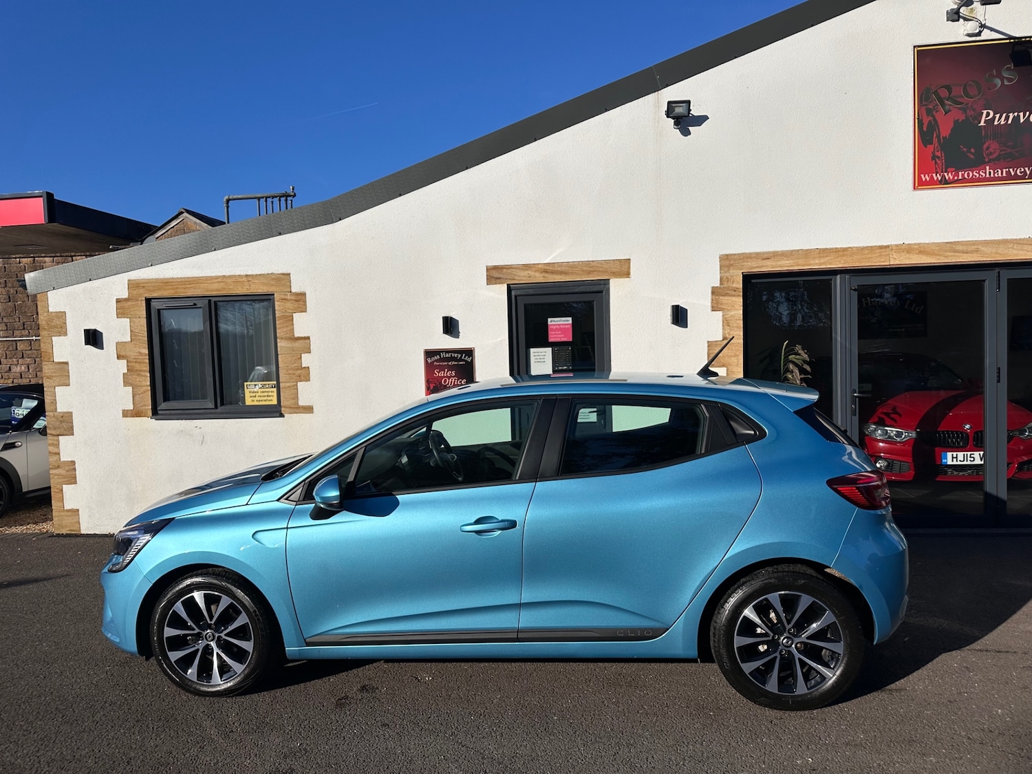 Used Renault Clio 2022 for sale - 76650277: Photo 11