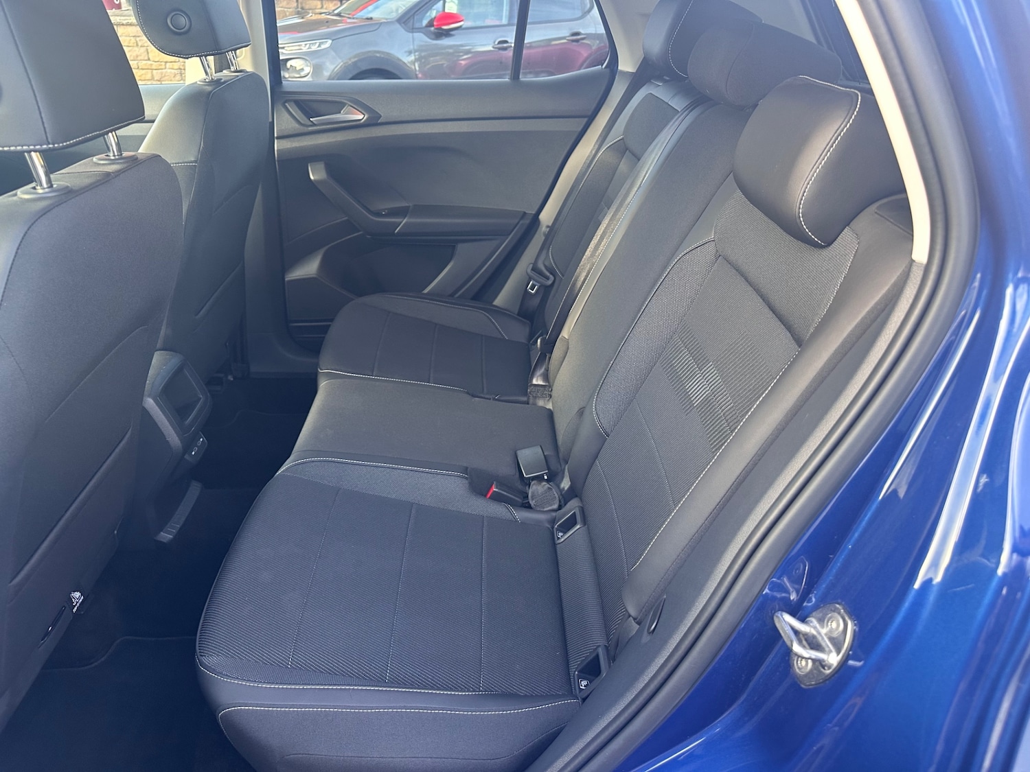 Used Volkswagen T-Cross 2023 for sale - 76910768: Photo 11