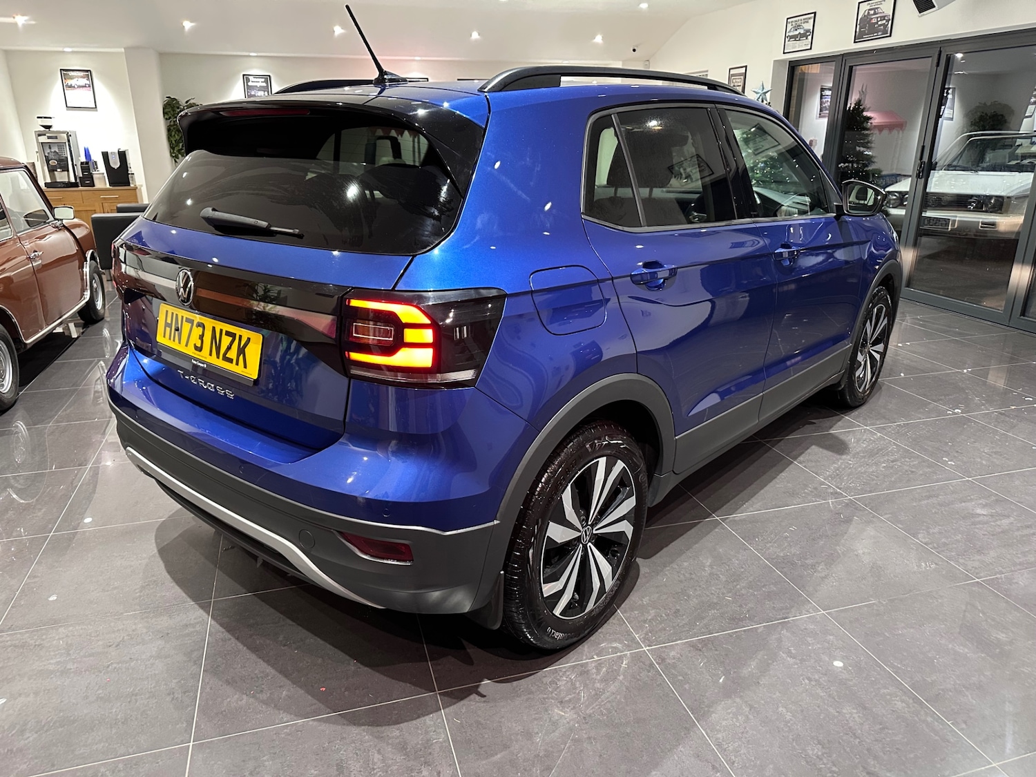 Used Volkswagen T-Cross 2023 for sale - 76910768: Photo 5