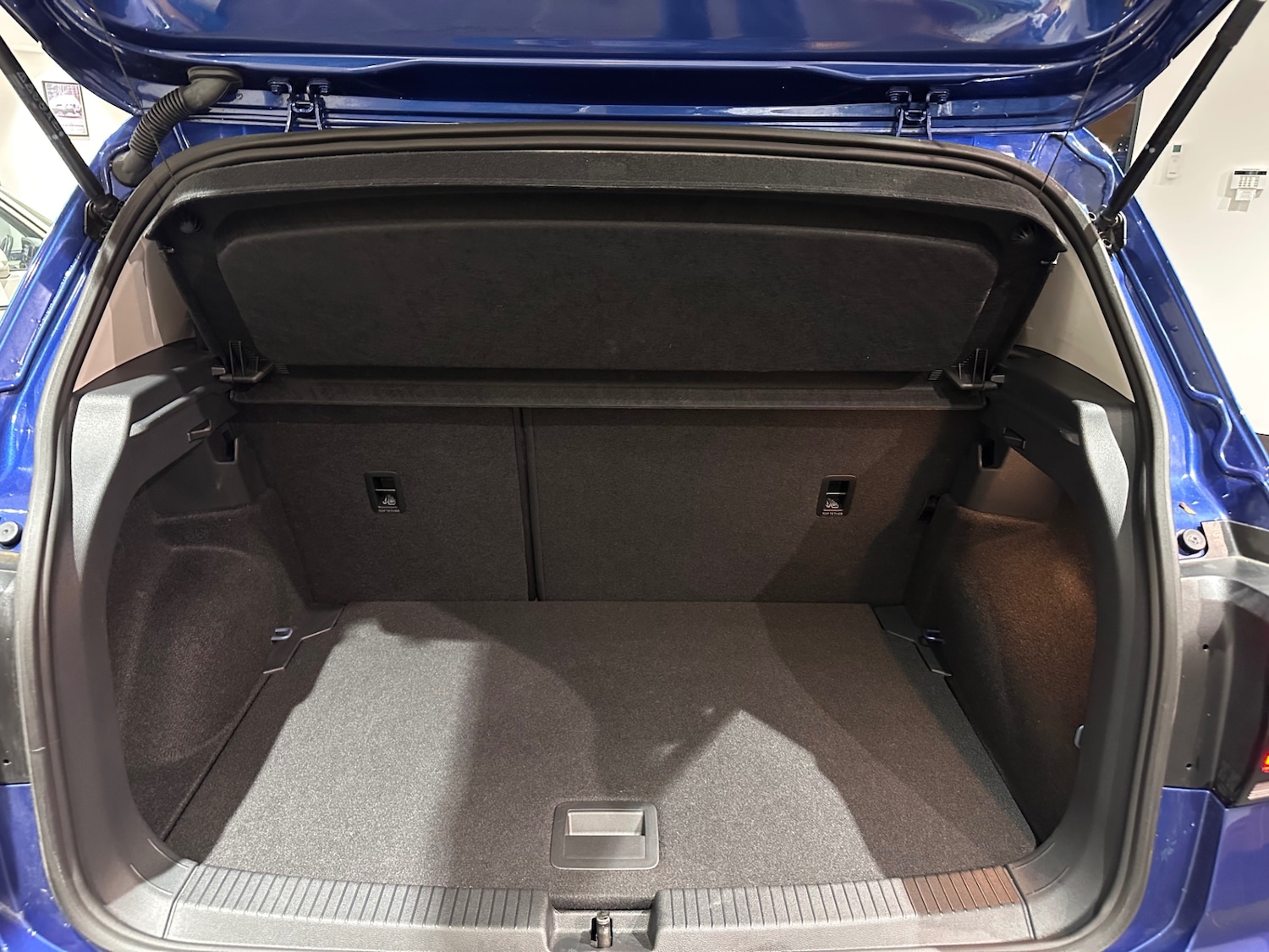 Used Volkswagen T-Cross 2023 for sale - 76910768: Photo 9