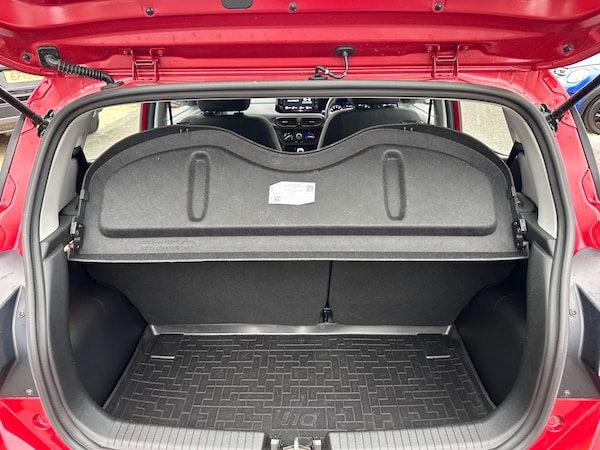Used Hyundai i10 2022 for sale - 76273205: Photo 8