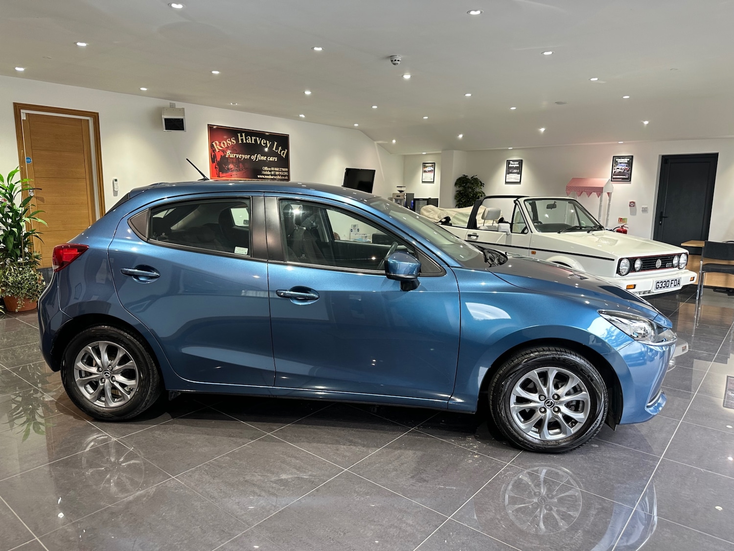 Used Mazda Mazda2 2022 for sale - 77818864: Photo 3