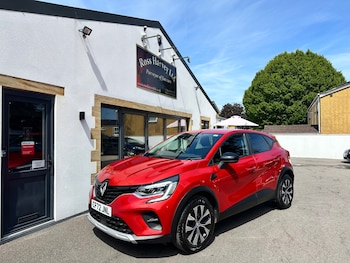 Used Renault Captur 2023 for sale - 78655641: Photo