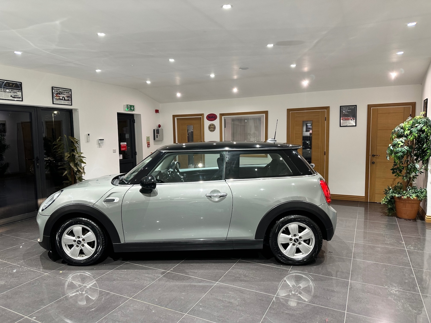 Used MINI Hatch 2014 for sale - 77199030: Photo 3