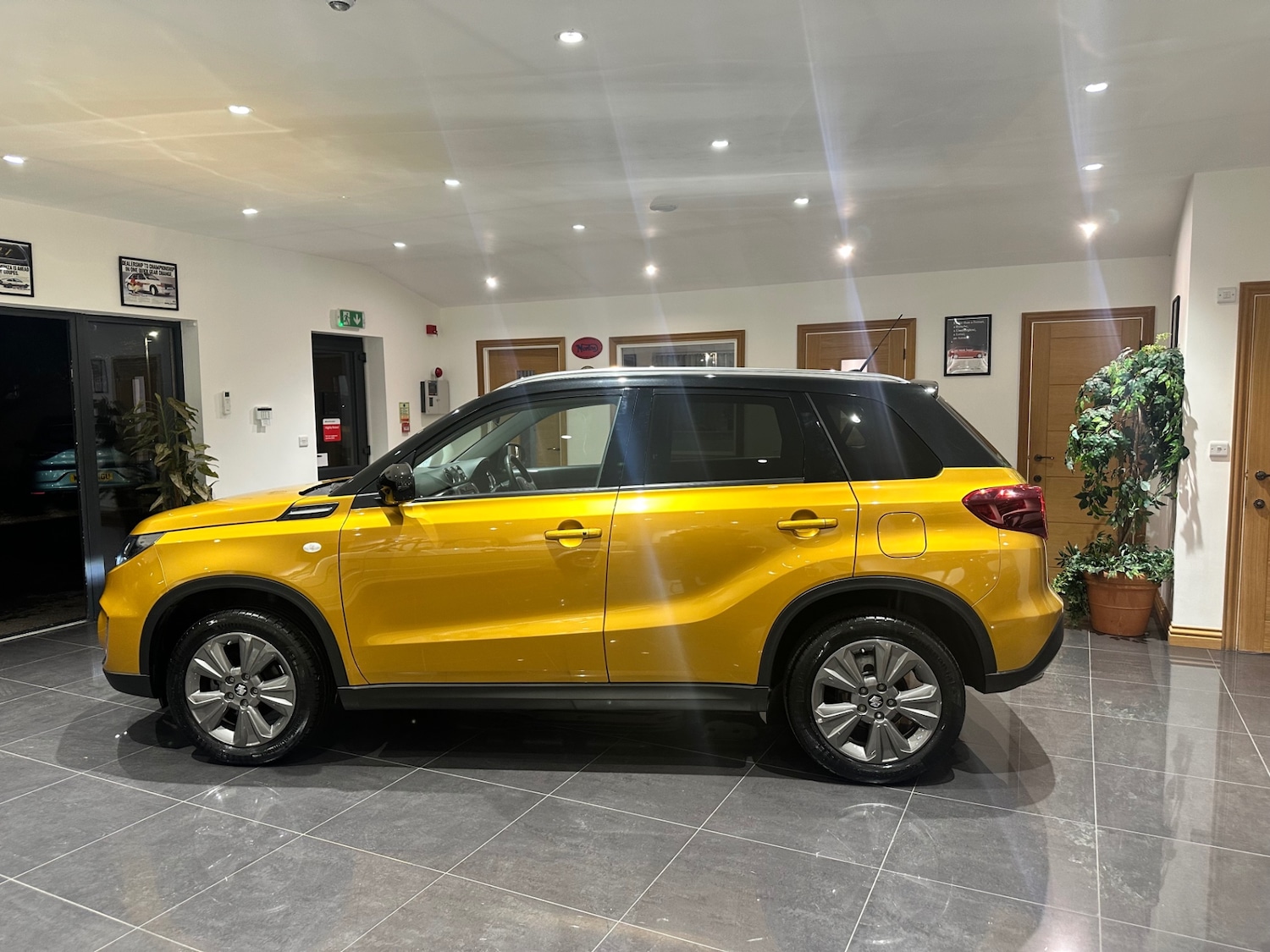 Used Suzuki Vitara 2022 for sale - 77127403: Photo 10