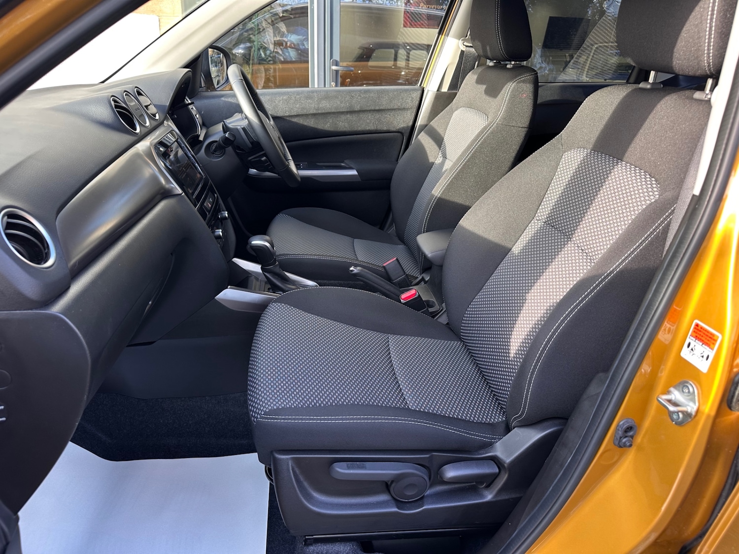 Used Suzuki Vitara 2022 for sale - 77127403: Photo 11