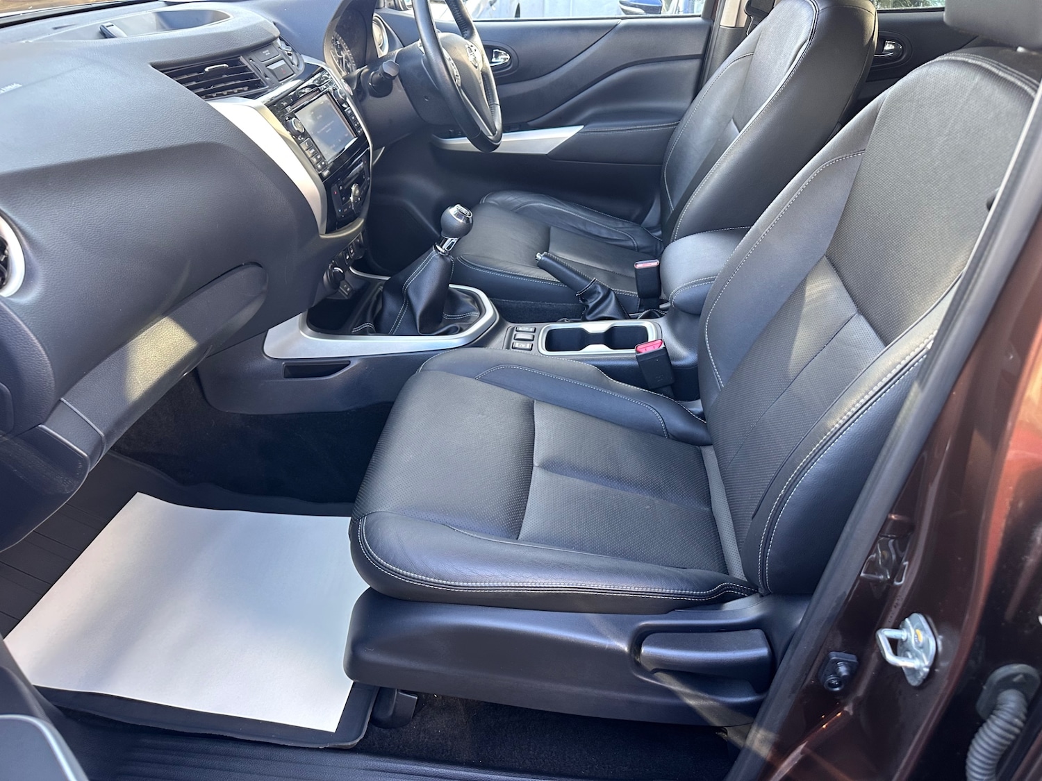 Used Nissan Navara 2018 for sale - 76777989: Photo 11