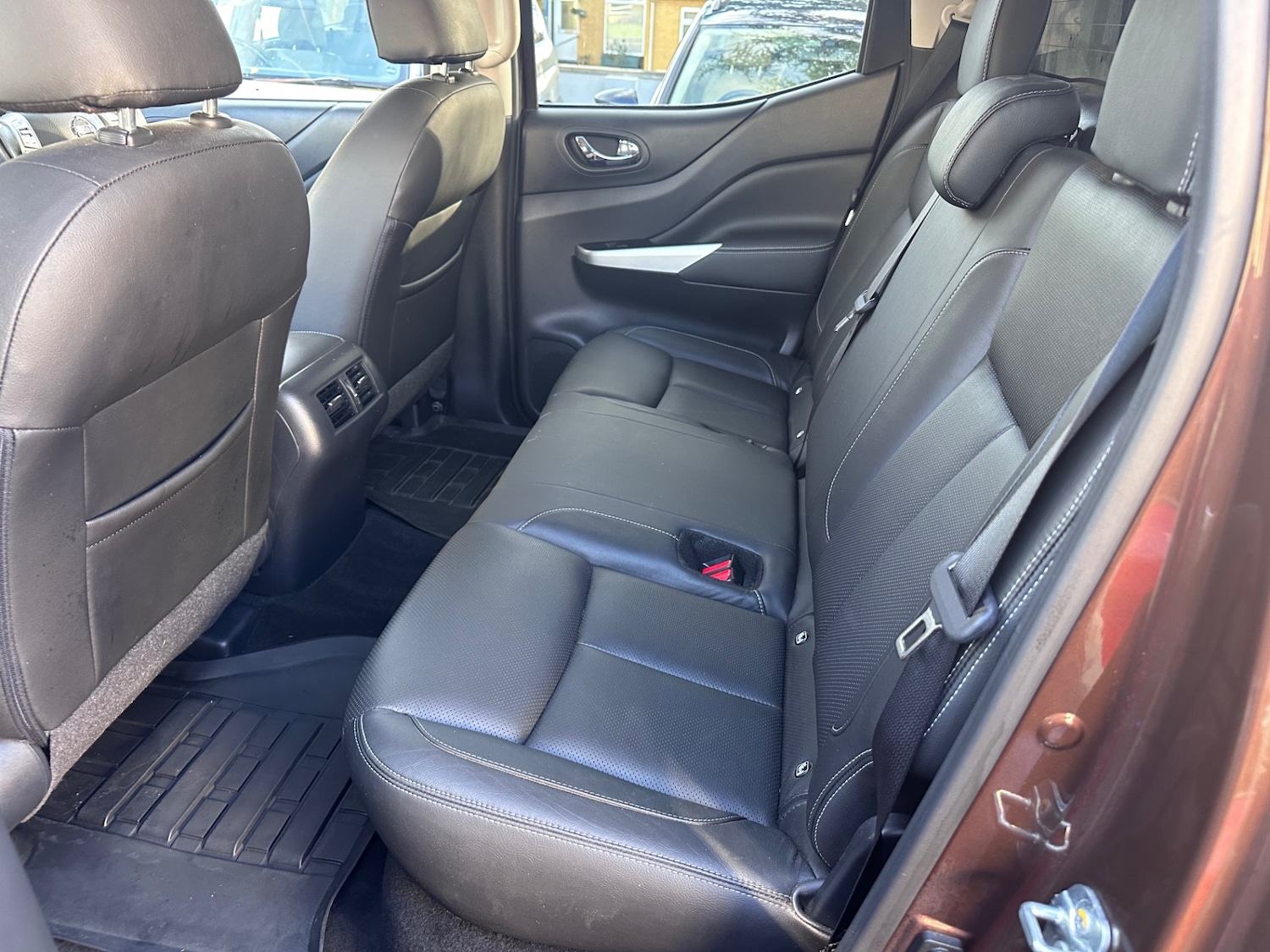 Used Nissan Navara 2018 for sale - 76777989: Photo 9