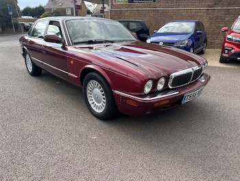 Jaguar - XJ
