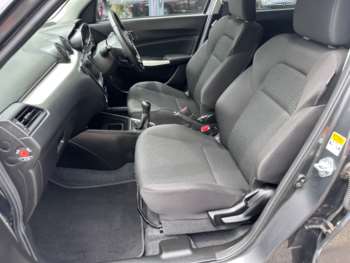Used Suzuki Swift 2017 for sale - 74951294: Photo