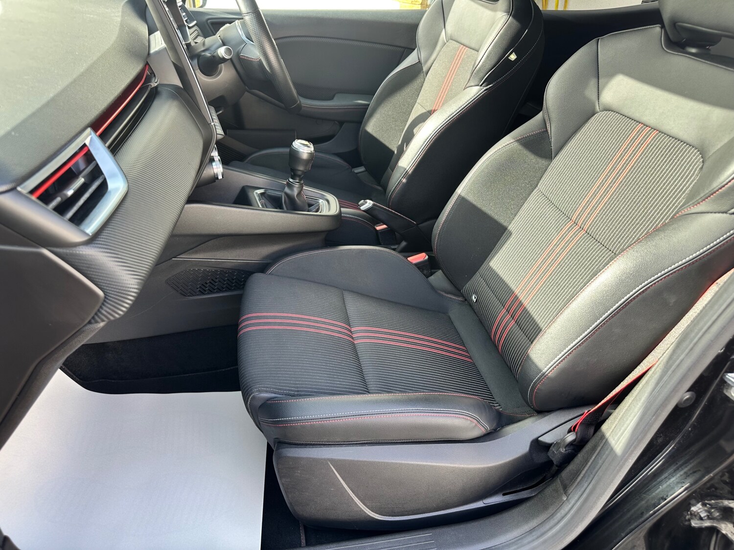 Used Renault Clio 2021 for sale - 77663495: Photo 12